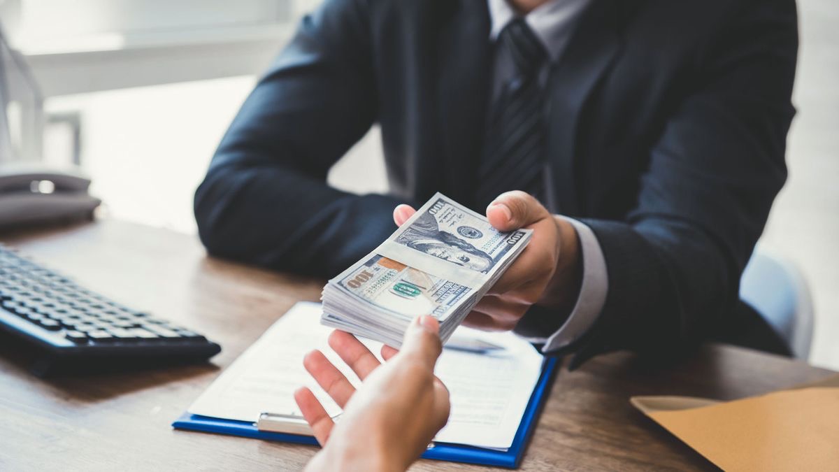 Multi-Currency Banking